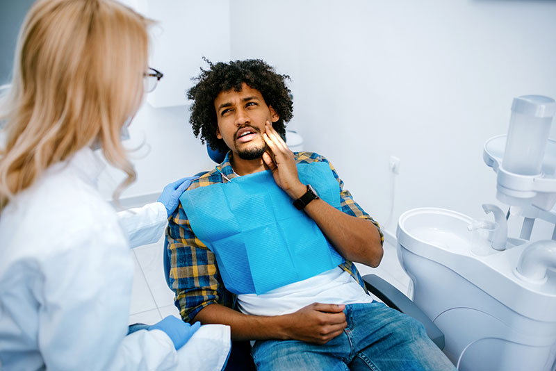 5 Signs You Need to See a Dentist
